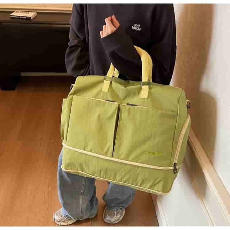 Wholesale Expandable Duffel with Shoe Compartment